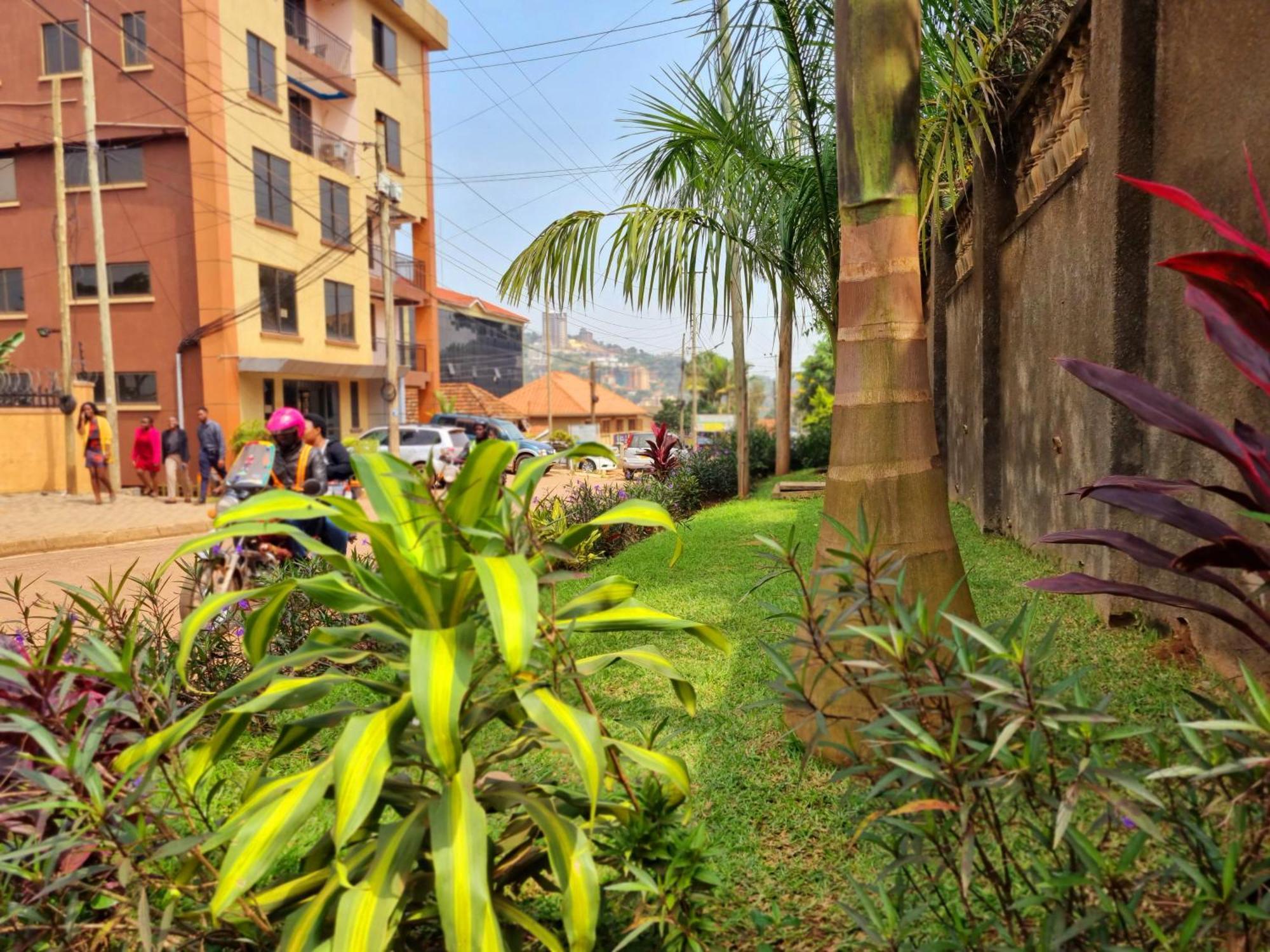 Tgs Homestay Kampala Exteriör bild