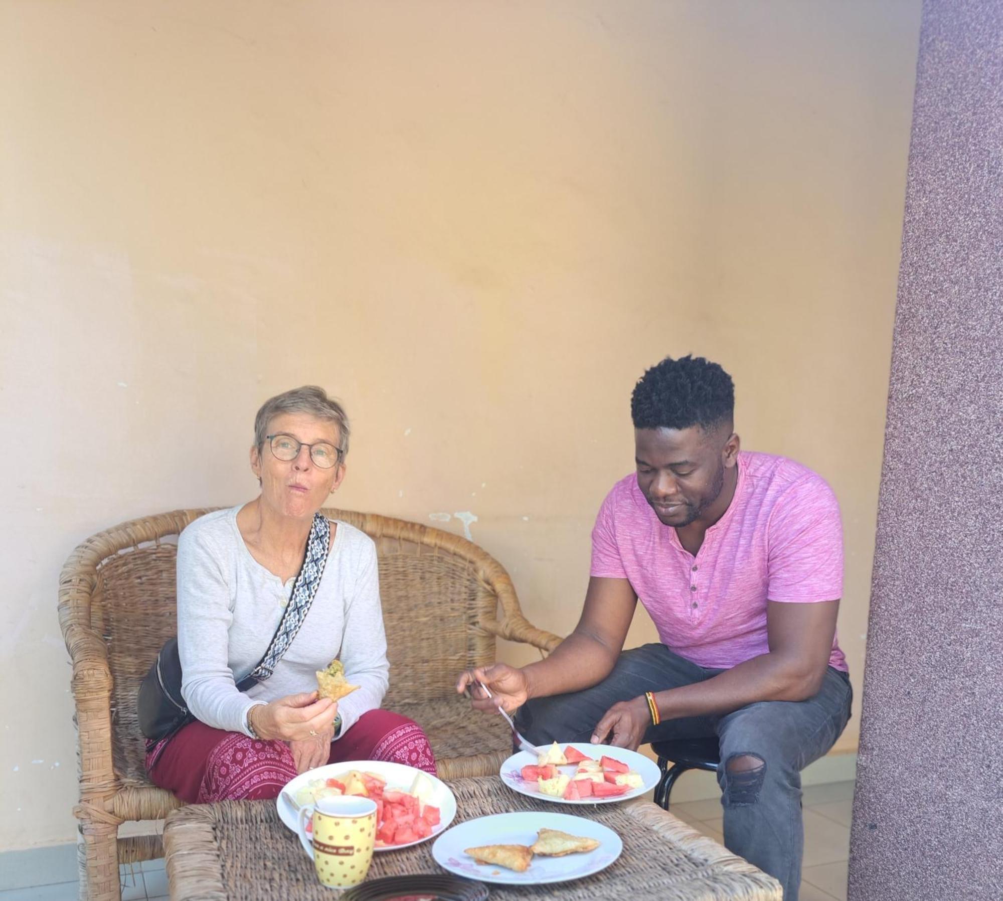 Tgs Homestay Kampala Exteriör bild